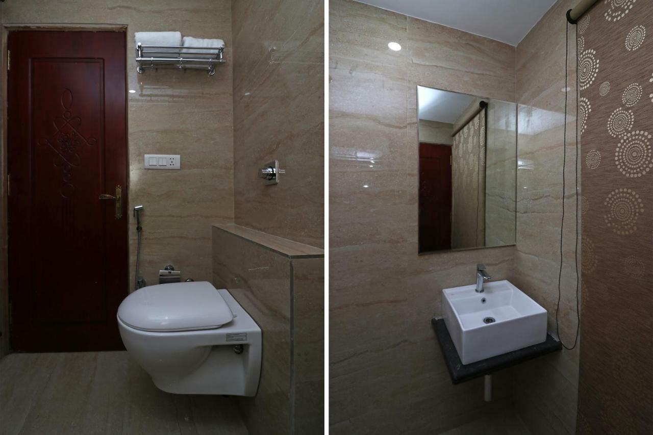 Capital O 37152 Naveen Continental Prayagraj Extérieur photo