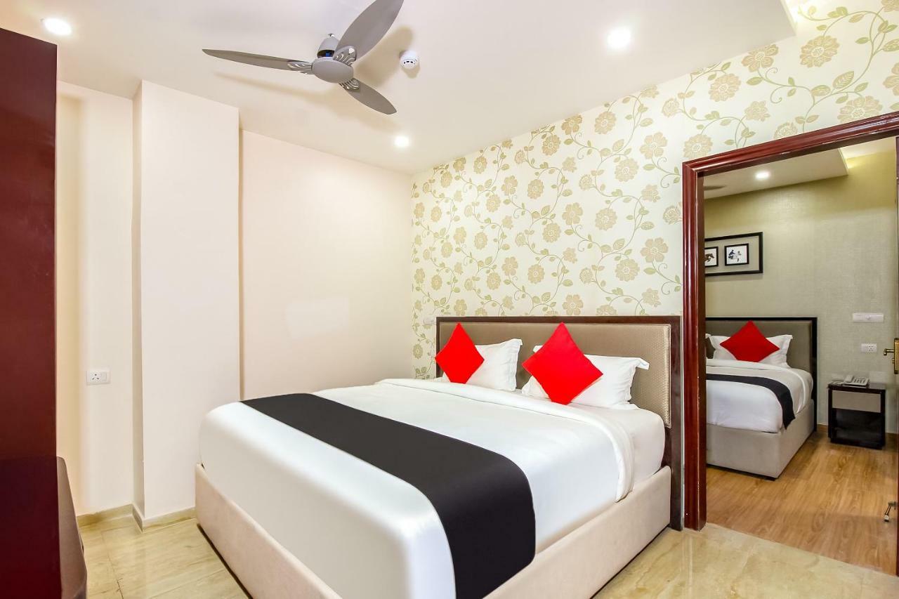 Capital O 37152 Naveen Continental Prayagraj Extérieur photo